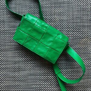 Bottega Venetta - Cassette Belt Bag Maxi - Green